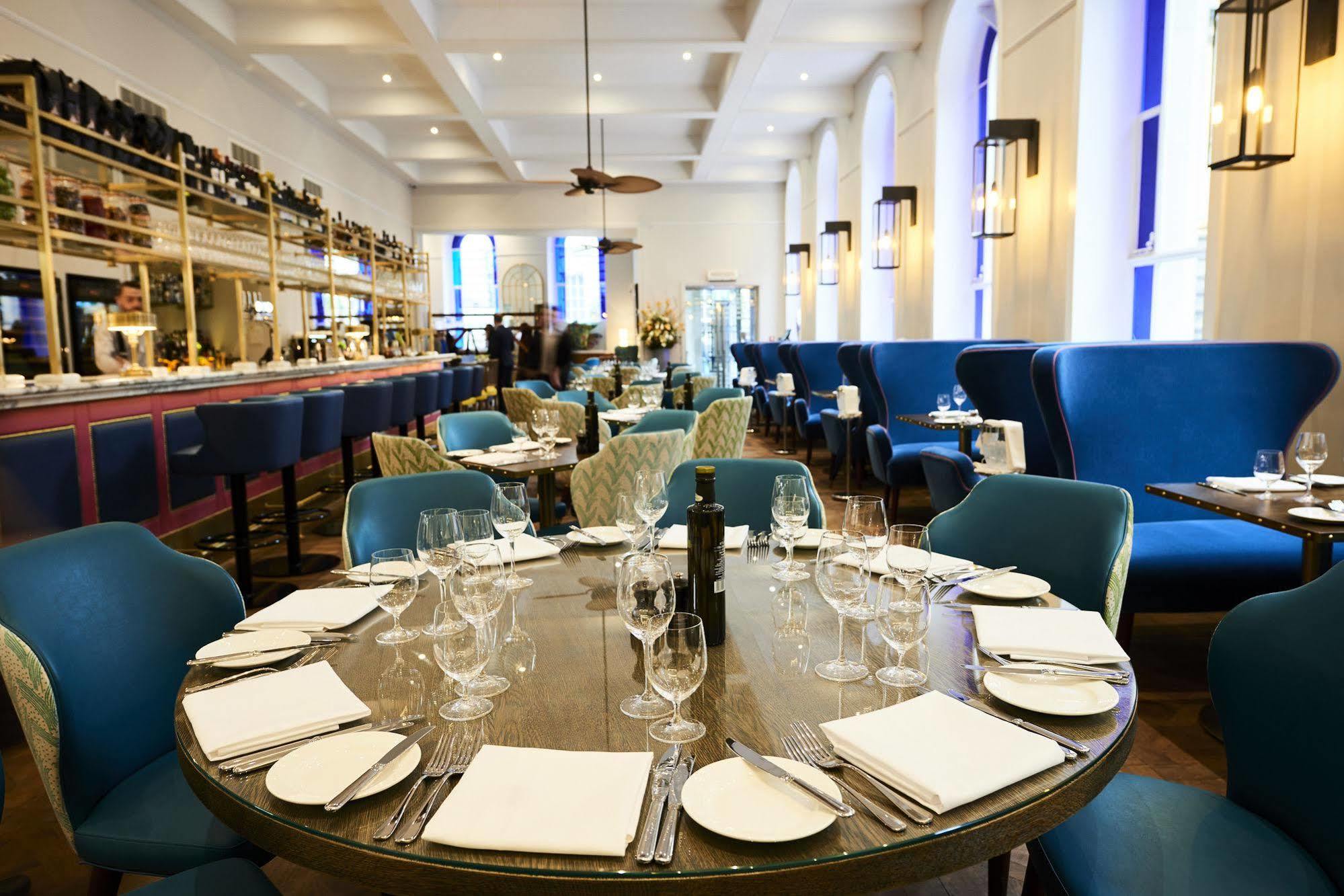 Harbour & 4* Bristol
